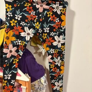 Nike woman’s floral leggings